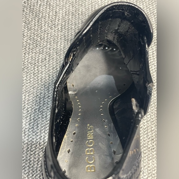 BCBGirls Black Heels Classic Elegance - Picture 14 of 16